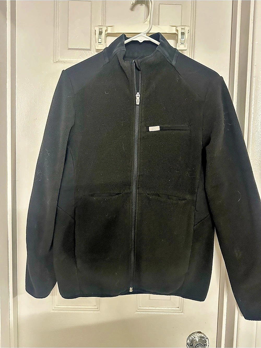 Figs On Shift Scrub Jacket Black Medium Multiple Pockets, interior pockets